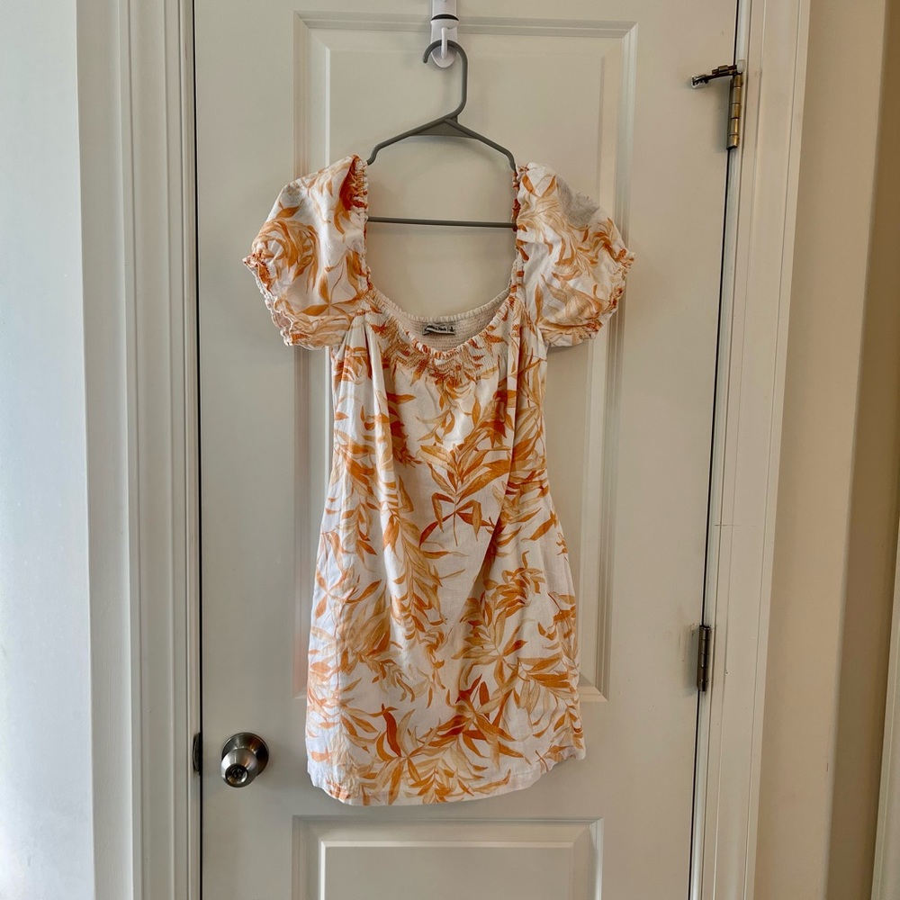 Abercrombie & Fitch Floral Mini Dress  Size Smaill